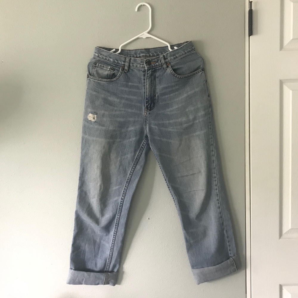 SOLD🚫 Vintage Levi’s straight jeans